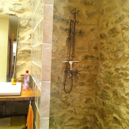 La Recreation Guest house *