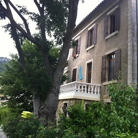Guest house La Recreation *