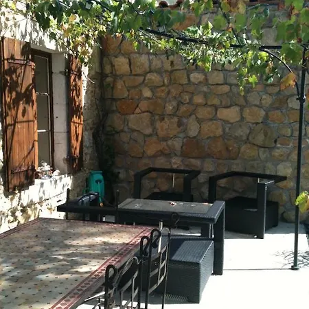 Guest house La Recreation Saint-Montan